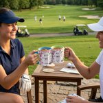 Gepersonaliseerde Roze Meisje Houdt van Golf 11 oz 15 oz Keramische Mok met Naam en Onderzetter Dagelijks Gebruik Verjaardagsgeschenk voor Golfers Golfliefhebbers