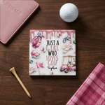 Gepersonaliseerde Roze Meisje Houdt van Golf 11 oz 15 oz Keramische Mok met Naam en Onderzetter Dagelijks Gebruik Verjaardagsgeschenk voor Golfers Golfliefhebbers