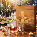 Gepersonaliseerde Graduation Cap Initial Whiskey karaf met naam en jaar Afstudeerfeest cadeau voor afgestudeerden Whiskey liefhebbers