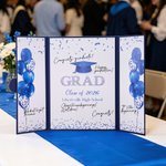 Personalizzato Grad Cap Balloon Congrats Libro degli ospiti pieghevole con nome scuola e anno Party Decor Regalo di laurea per laureati