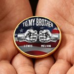 Gepersonaliseerd Aan Mijn Broer Nationale Vlag 2-6 Vuisten Munt met Namen en Display Stand Verjaardag Vriendschap Verjaardagscadeau voor Broer