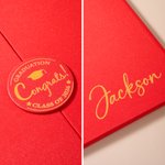 Personalizzato Grad Cap Balloon Congrats Libro degli ospiti pieghevole con nome scuola e anno Party Decor Regalo di laurea per laureati