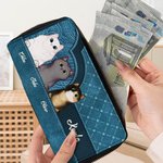 Personalisierte Katzen-Geldbörse in Blumenprägung-Optik | mit Namen | Portemonnaie | Geburtstag Jahrestag Muttertag Geschenk für Katzenliebhaber