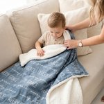 Couverture Personnalisée Multicolore pour Bébé avec Nom Décoration de la Maison Douche de Bébé Cadeau d'Anniversaire pour Nouveaux Parents Famille