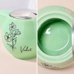 Personalisierte Geburt Blume Keramik Teekanne mit Namen und Tee-Sieb Geburtstag Muttertag Geschenk für Mama Oma