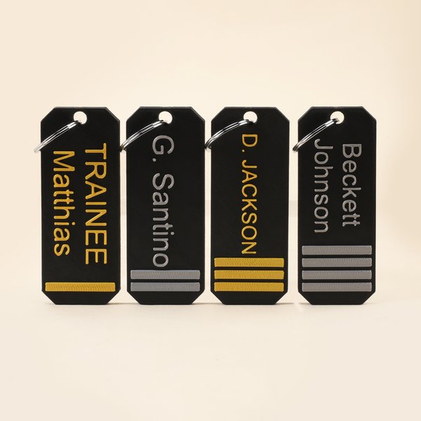 Gepersonaliseerde piloot epaulet ontwerp PLA sleutelhanger met tekst dagelijks gebruik zakenreis geschenk voor piloten