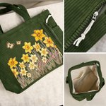 Gepersonaliseerde Grote Ribfluwelen Tas met Geboortebloem Naam en Zijvakken Ideaal voor Dagelijks Gebruik en als Verjaardagscadeau voor Vrouwen