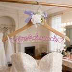 Personalised Bow Flower Aluminum Wire Wooden Hanger with Name Dressing Room Decor Wedding Bridal Shower Gift for Bride Bridesmaid