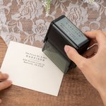 Segno personalizzato dell'indirizzo del futuro signore e signora Timbro autoinchiostrante portatile con inchiostro e nome Regalo di fidanzamento di nozze per coppie di sposi.