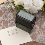 Segno personalizzato dell'indirizzo del futuro signore e signora Timbro autoinchiostrante portatile con inchiostro e nome Regalo di fidanzamento di nozze per coppie di sposi.