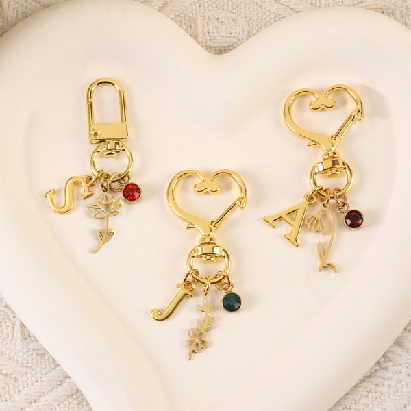 Gepersonaliseerde Geboortesteen Geboortebloem Hart sleutelhanger met initiaal Dagelijks gebruik Moederdag Verjaardagscadeau voor moeder vriendin vrouw