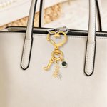 Gepersonaliseerde Geboortesteen Geboortebloem Hart sleutelhanger met initiaal Dagelijks gebruik Moederdag Verjaardagscadeau voor moeder vriendin vrouw