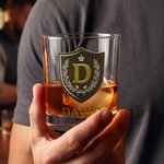 Personlig Luxury Crown Classic Badge Initial Rock Whisky Glass med navn Bursdag farsdagsgave til mann pappa ektemann Groomsman