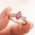 Anillo personalizado de acero inoxidable con piedra de nacimiento nombre y texto grabado regalo del Día de la Madre para mamá y abuela