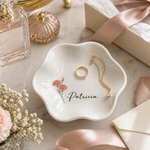 Personalized Watercolour Birth Flower Petal-Shaped Ceramic Jewellery Dish with Name Daily Use Birthday Mother's Day Gift for Her Best Friend