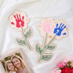 Gepersonaliseerd 1-2 Bloemen Handafdrukken Houten Bord met Naam en Tekst Verjaardag Moederdag Cadeau voor Mama Vrouwen
