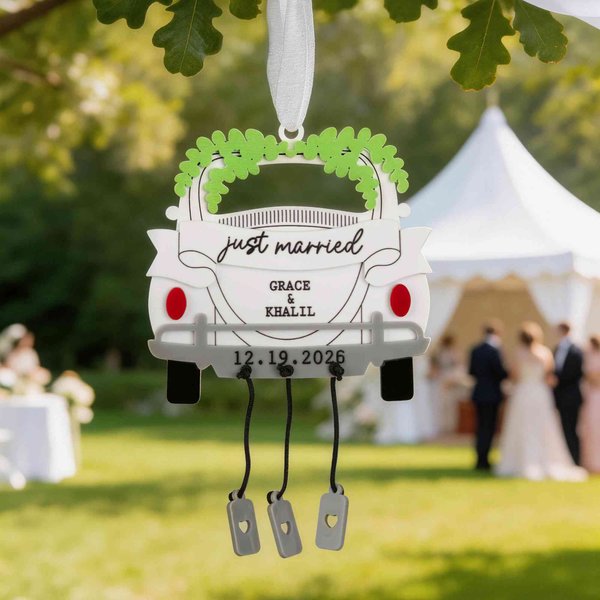 Personalised Multicolour Wedding Car Acrylic Ornament with Text Newly Married Christmas Wedding Anniversary Gift for Newlyweds