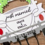 Ornement personnalisé en acrylique pour voiture de mariage multicolore avec texte Newly Married Christmas Wedding Anniversary Gift for Newlyweds