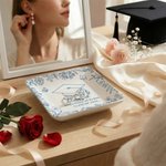Personalized Line Hand-Drawing Floral Graduate Cap Ceramic Trinket Jewelry Tray with Name Year and School Name Graduation Gift for Graduates