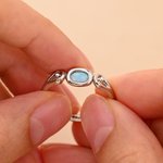 Bague personnalisée en argent sterling avec nom et initiale Opale rotative Cadeau d'anniversaire à porter tous les jours pour une petite amie ou une épouse