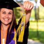 Personalisierte Perle Schmetterling Abschlusskappe Charme Quaste Memorial Ornament mit Foto Klasse von 2026 Graduierung Geschenk für Absolventen