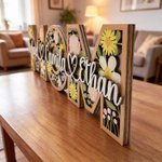 Personalised Mom Floral Wooden Sign with Names Home Decor Mother's Day Birthday Gift for Mom