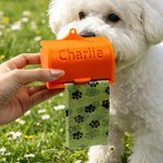 Distributore personalizzato di sacchetti per la cacca del cane con nome stampato in 3D e sacchetti biodegradabili Regalo per attività all'aperto per gli amanti dei cani