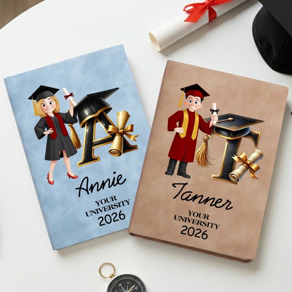 Personalizado Cartoon Graduación Nombre del personaje A5 A6 PU Cuaderno de cuero con el año y el texto Cumpleaños Regalo de graduación para los graduados