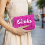 Sac de maquillage matelassé avec nom de voyage Cadeau d'anniversaire essentiel pour les femmes