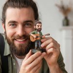 Personalisierte Mini-Me 3D-Figur nach Foto | mit eingraviertem Wunschtext auf Sockel | Wohndeko | Jahrestag Geburtstag Geschenk für Familie Freunde