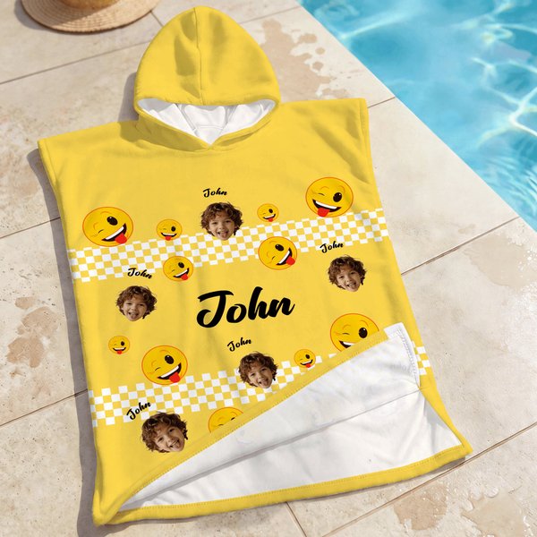 Personalized Playful emoji Scene Face Photo Quick Dry Hooded Beach Towel with Name Beach Party Birthday Gift for Kids | Callie × emoji ™