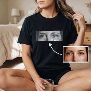 Personalized Multicolour Eyes Photo Soft T-shirt Sweatshirt Hoodie Birthday Anniversary Gift Couples