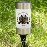 Gepersonaliseerde zonne-energie tuinlamp met pootafdruk of vleugels met huisdierfoto naam en datum - herdenkingscadeau voor huisdierenliefhebbers