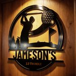 Personlig svart golfspelare med swingmönster Metallskylt med namn och text Heminredning Daglig användning Födelsedagspresent för golfälskare